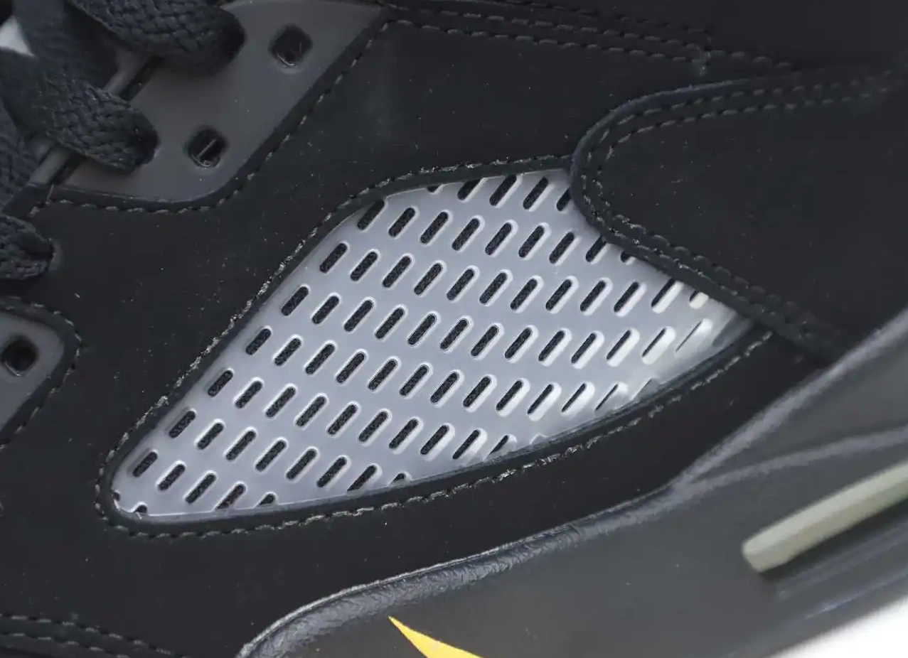 AIR 
